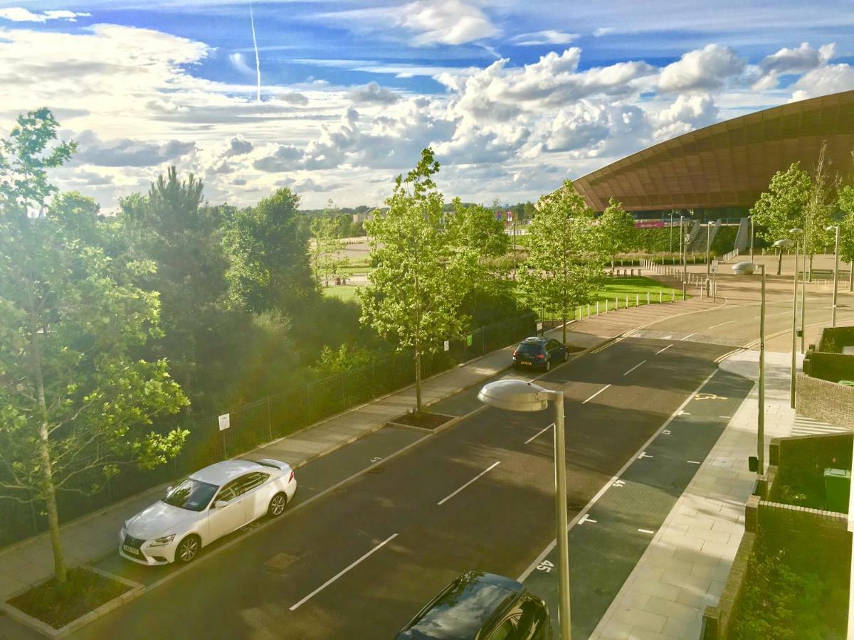 2-Bedrooms Modern Apartment Next To Velodrome, Lounge, Balcony, Parking, Abba 런던 외부 사진