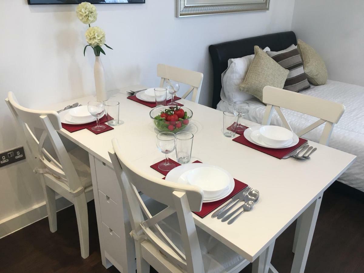 2-Bedrooms Modern Apartment Next To Velodrome, Lounge, Balcony, Parking, Abba 런던 외부 사진